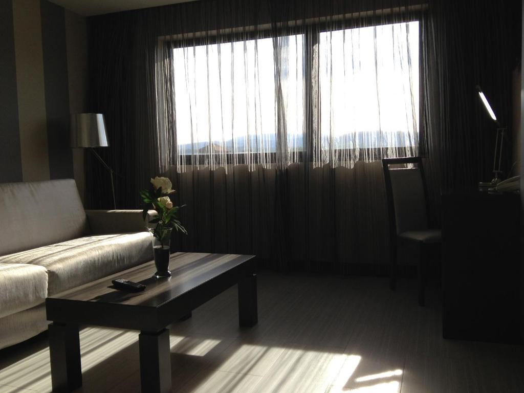 Hotel Adelma 오스나요 객실 사진