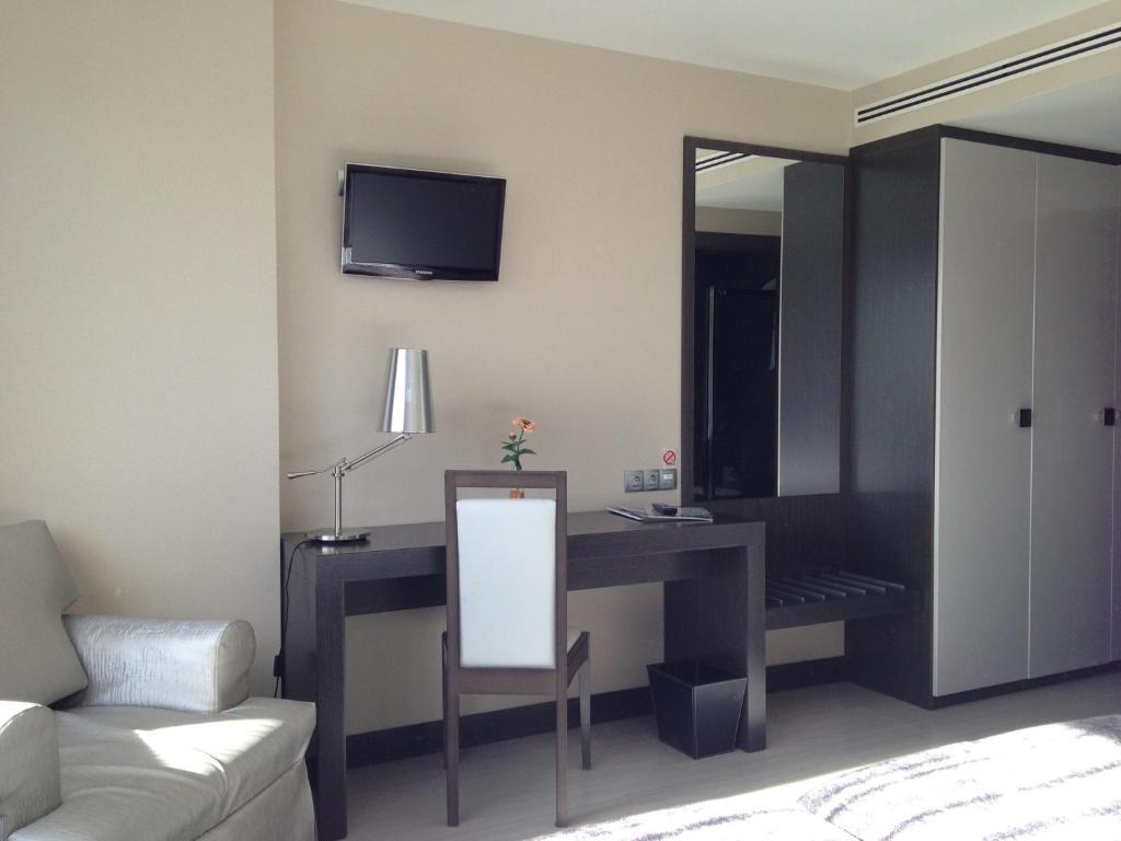 Hotel Adelma 오스나요 객실 사진