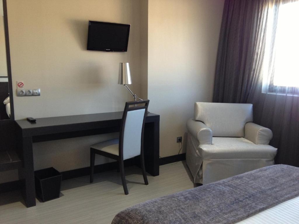 Hotel Adelma 오스나요 객실 사진